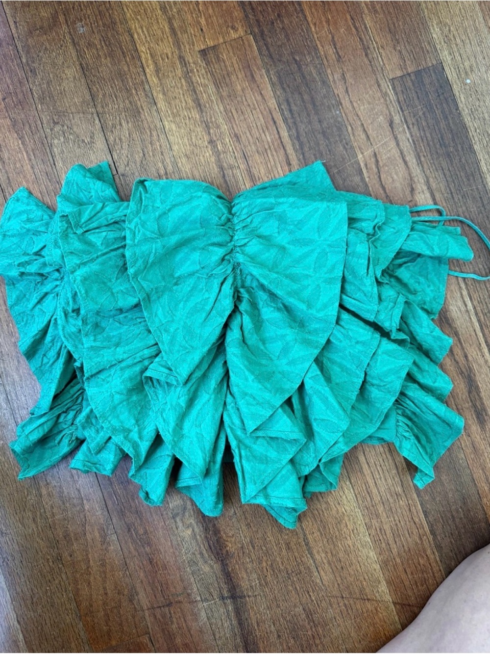 Strapless Green Ruffle Cotton Top - Picture 3 of 4